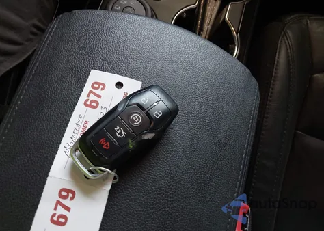 2016 Ford Explorer Xlt z USA, uszkodzony, nr VIN 1FM5K8D81GGC03118